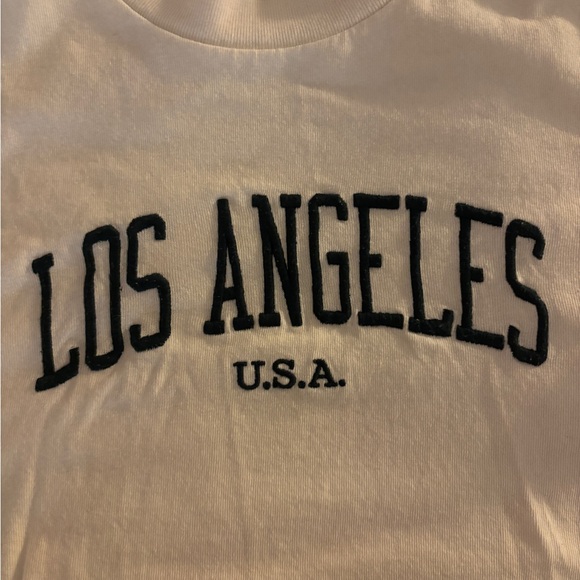 Brandy Melville Cropped Baby Tee - Picture 4 of 5